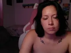 Amateur Sex Cam of HotMommyMia