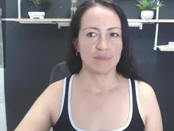 Amateur Nude Webcam of Lauryn_Jones