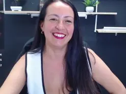 Amateur Free Porn Cam of Lauryn_Jones