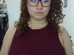 Amateur Live Porn of Curly_greeneyed
