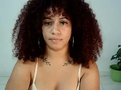 Amateur Watch Live Sex Cams of isa_bellaxx2