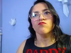 Amateur Live Sex Cam of chantal_adams0