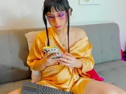 Amateur Nude Webcam of mia_hrpr
