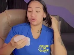 Amateur Live Sex of Nicolle_marie