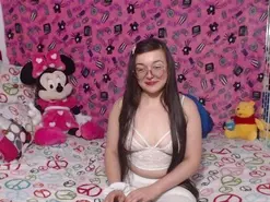 Amateur Adult Webcam of Angela18_honey