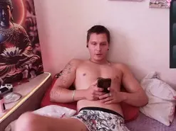 Amateur Adult Webcams of Alex_WandHot