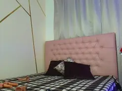 Amateur Free Live Porn of chloe_swarts
