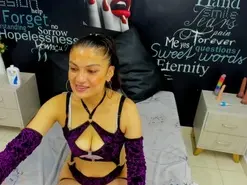 Amateur Sex Cam of HornyRouse