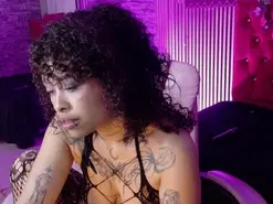 Amateur Live Sex Cam of Miahernandezpr
