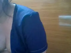 Amateur Nude Webcam of JangHi22