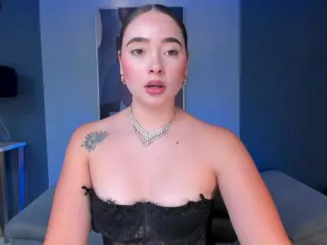 Bongacams Watch Live Sex Cams of AlinaKravitz