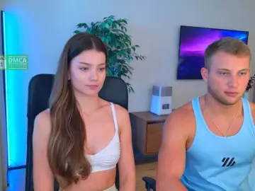 Bongacams Watch Live Sex Cams of jony-jessica