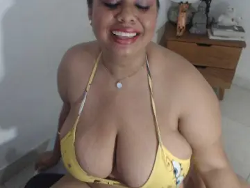 Bongacams Adult Webcam of Alicebigboobs