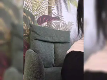 Bongacams Sex Cam of LadyOfDesire