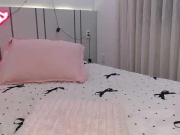 Bongacams Nude Webcam of MomoMoonxxx