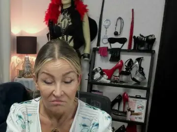 Bongacams Live Sex Cam of soft-crystal