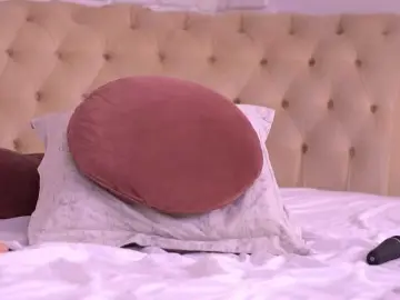 Bongacams Sex Cam of MetishaDusk