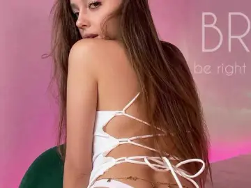 Bongacams Free Live Porn of MaybeBabeTV
