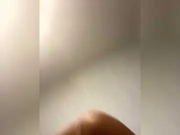 Bongacams Sex Cam of Lovelygirls1