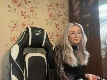 Bongacams Best live sex cam show of NickiCreagh