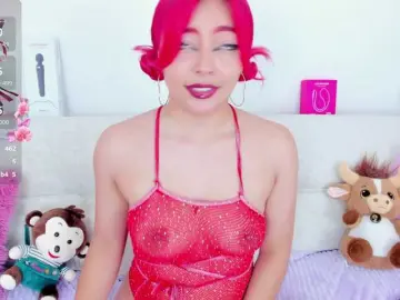 Bongacams Live Sex Cam of CloeeLovee