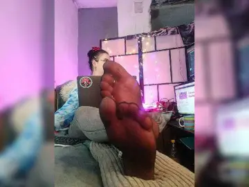 Bongacams Watch Live Sex Cams of monicaangels
