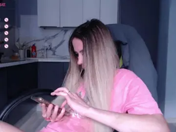 Bongacams Live Porn of blondalina
