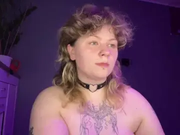 Bongacams Live Porn of AlinaSweet