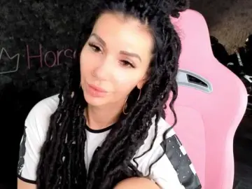 Bongacams Live Sex Cam of -BABAYAGA-