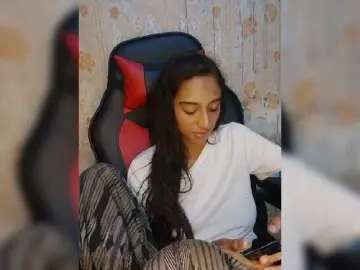Bongacams Private Sex Chat of AlinaPopy