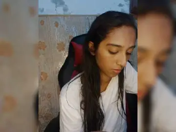 Bongacams Adult Webcam of AlinaPopy