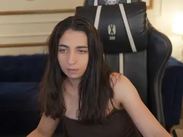 Bongacams Watch Live Sex Cams of AnettaKiss