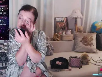 Bongacams Free Porn Cam of HelenBerg