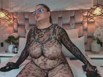 Bongacams Private Sex Chat of JeenSexy