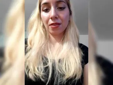 Bongacams Watch Live Sex Cams of LittleSammy