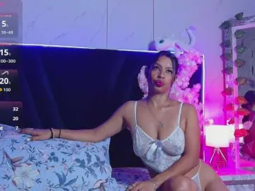 Bongacams Sex Cam of skinnyindiansluttt