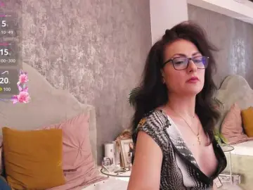 Bongacams Free Live Porn of LisaCroft