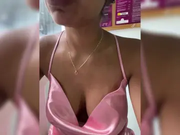 Bongacams Adult Webcam of EmilyLeah