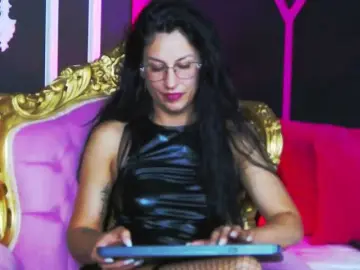 Bongacams Watch Live Sex Cams of Areina