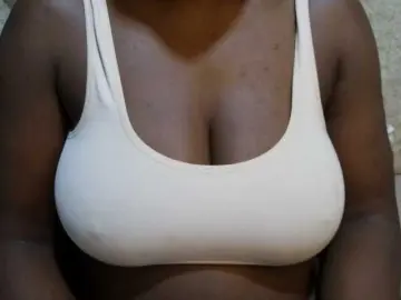 Bongacams Sex Chat of pretty-lioness