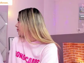 Bongacams Watch Live Sex Cams of MeganRosse1