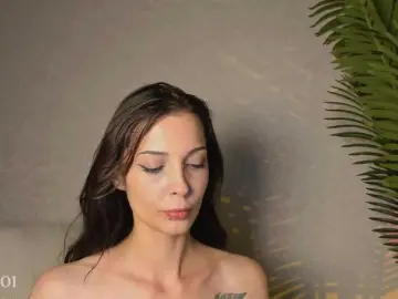 Bongacams Best live sex cam show of Maribett