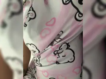 Bongacams Adult Webcam of LittleToxic