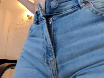 Bongacams Free Live Porn of MiaFarrell