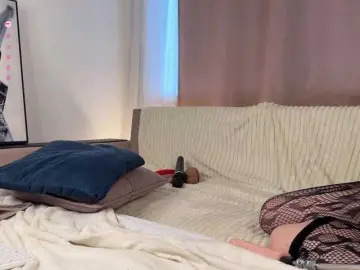 Bongacams Free Porn Cam of CozyCare