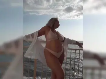 Bongacams Live Porn of mery8poppins