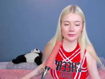 Bongacams Free Live Porn of LillieBerry