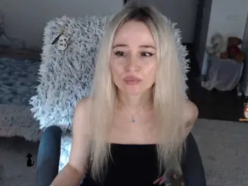 Bongacams Free Porn Cam of xyliganka777