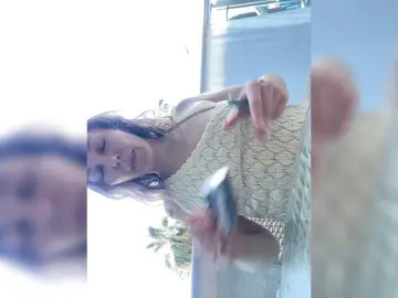 Bongacams Sex Chat of Alisasqrl