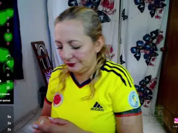 Bongacams Nude Webcam of ally-sweety20